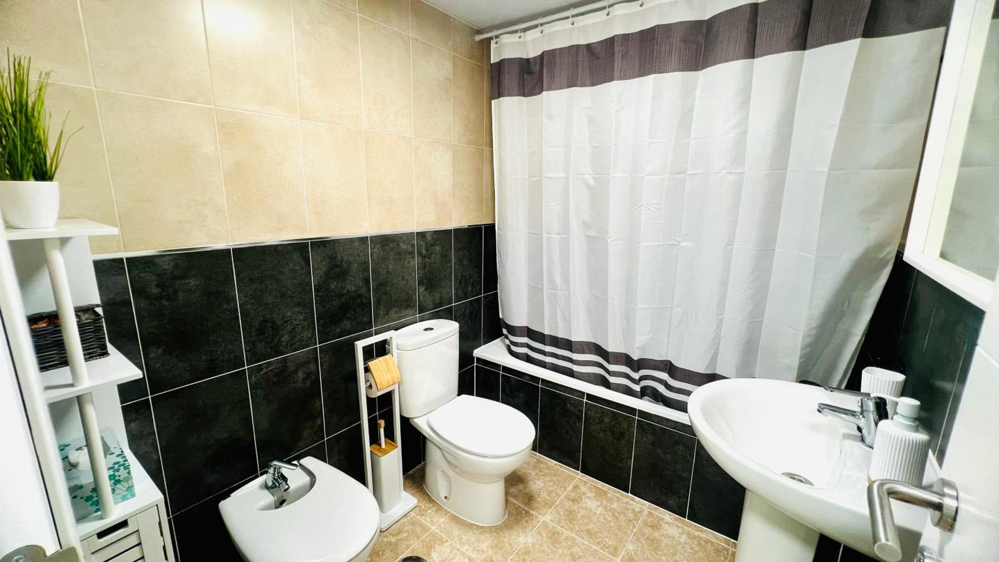 Altos De Jerez & Parking Privado Apartment เฮเรซ เด ลาฟรอนเตรา ภายนอก รูปภาพ