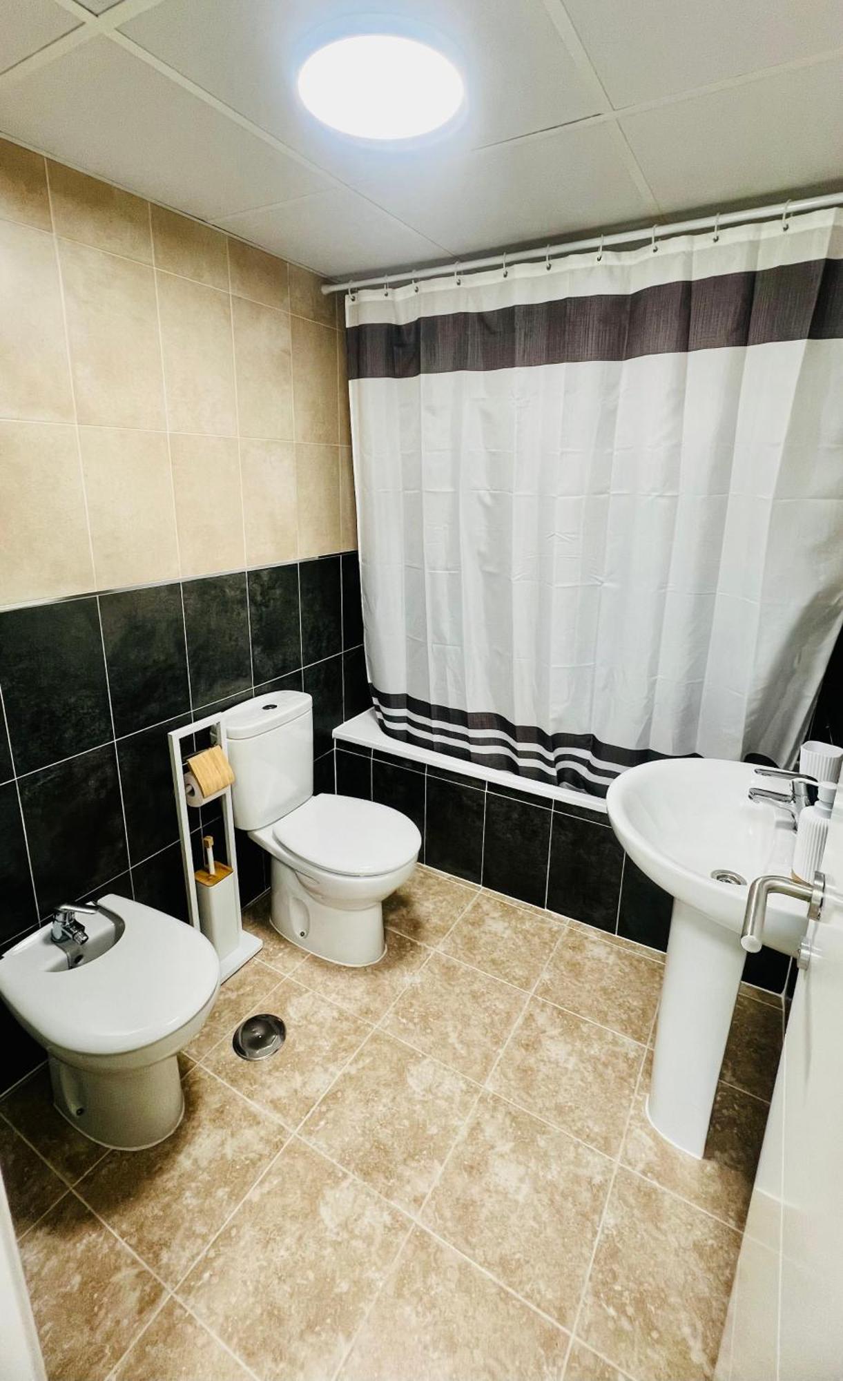 Altos De Jerez & Parking Privado Apartment เฮเรซ เด ลาฟรอนเตรา ภายนอก รูปภาพ