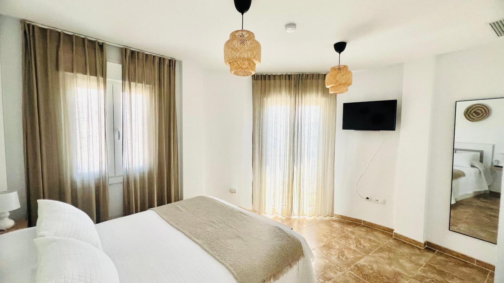 Altos De Jerez & Parking Privado Apartment เฮเรซ เด ลาฟรอนเตรา ภายนอก รูปภาพ