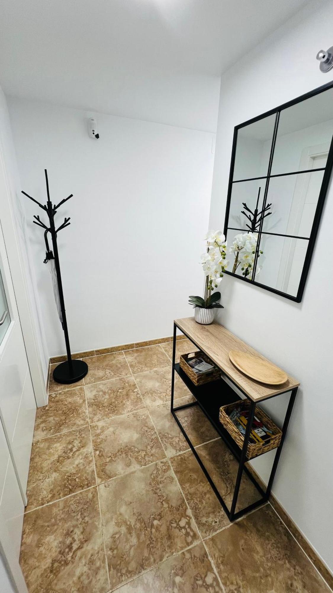 Altos De Jerez & Parking Privado Apartment เฮเรซ เด ลาฟรอนเตรา ภายนอก รูปภาพ